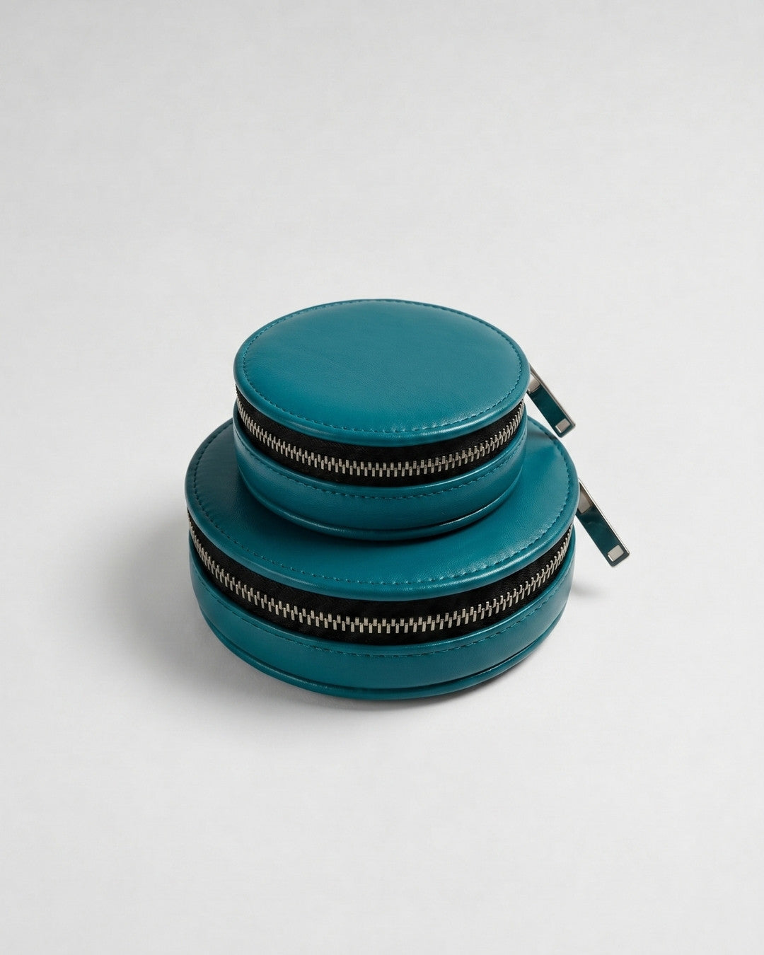 ALMITA - Leather accessory