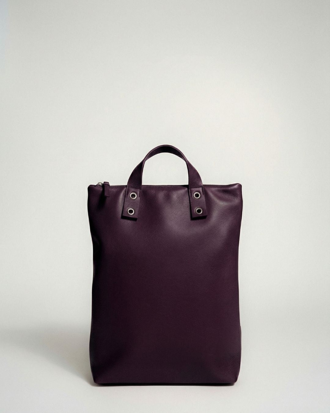 Mª Dolores - Large backpack in leather