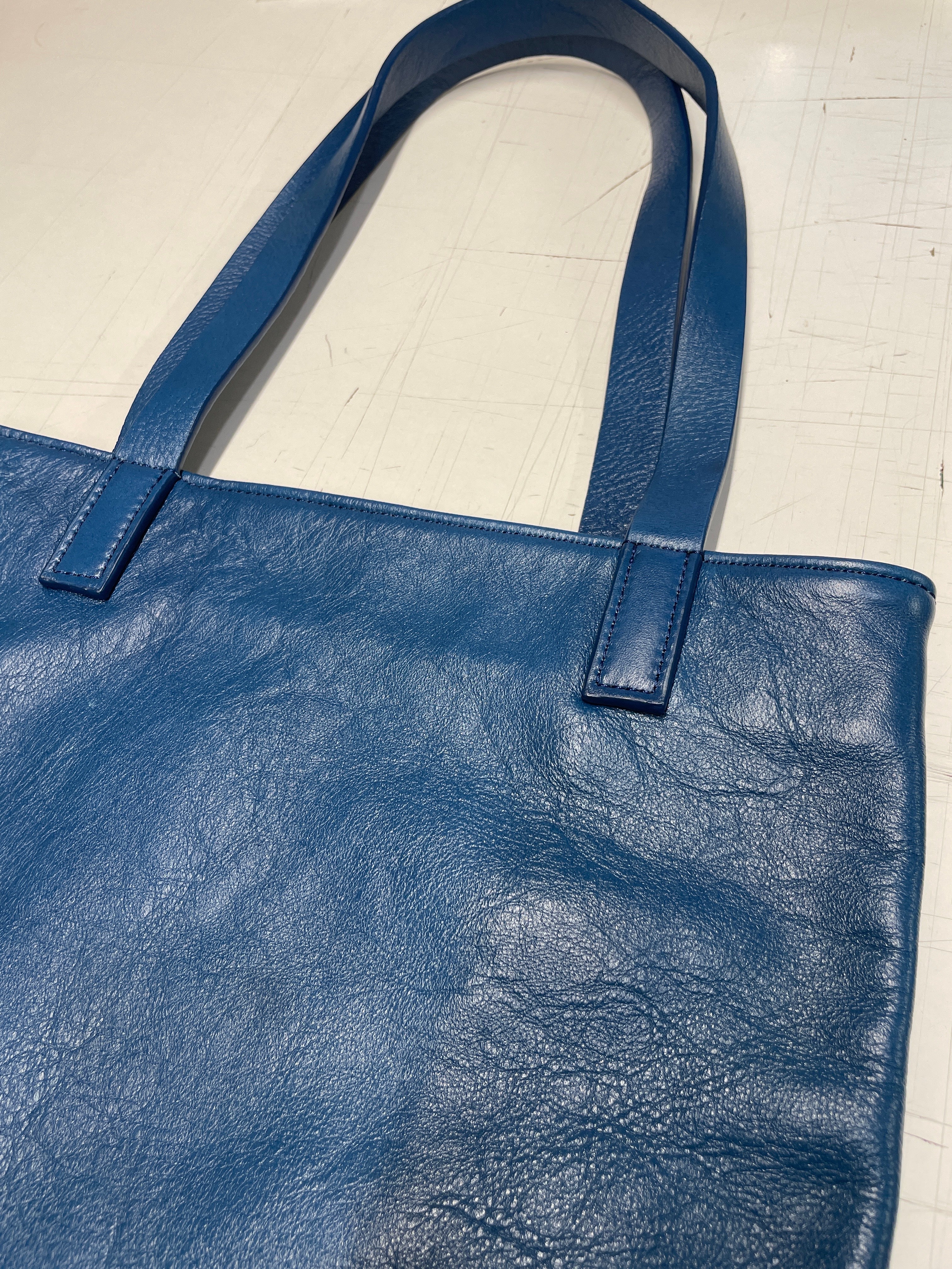 BOLSOS CON HISTORIA (RUPTURA) - Tote Piel TARA - IRENE X OA