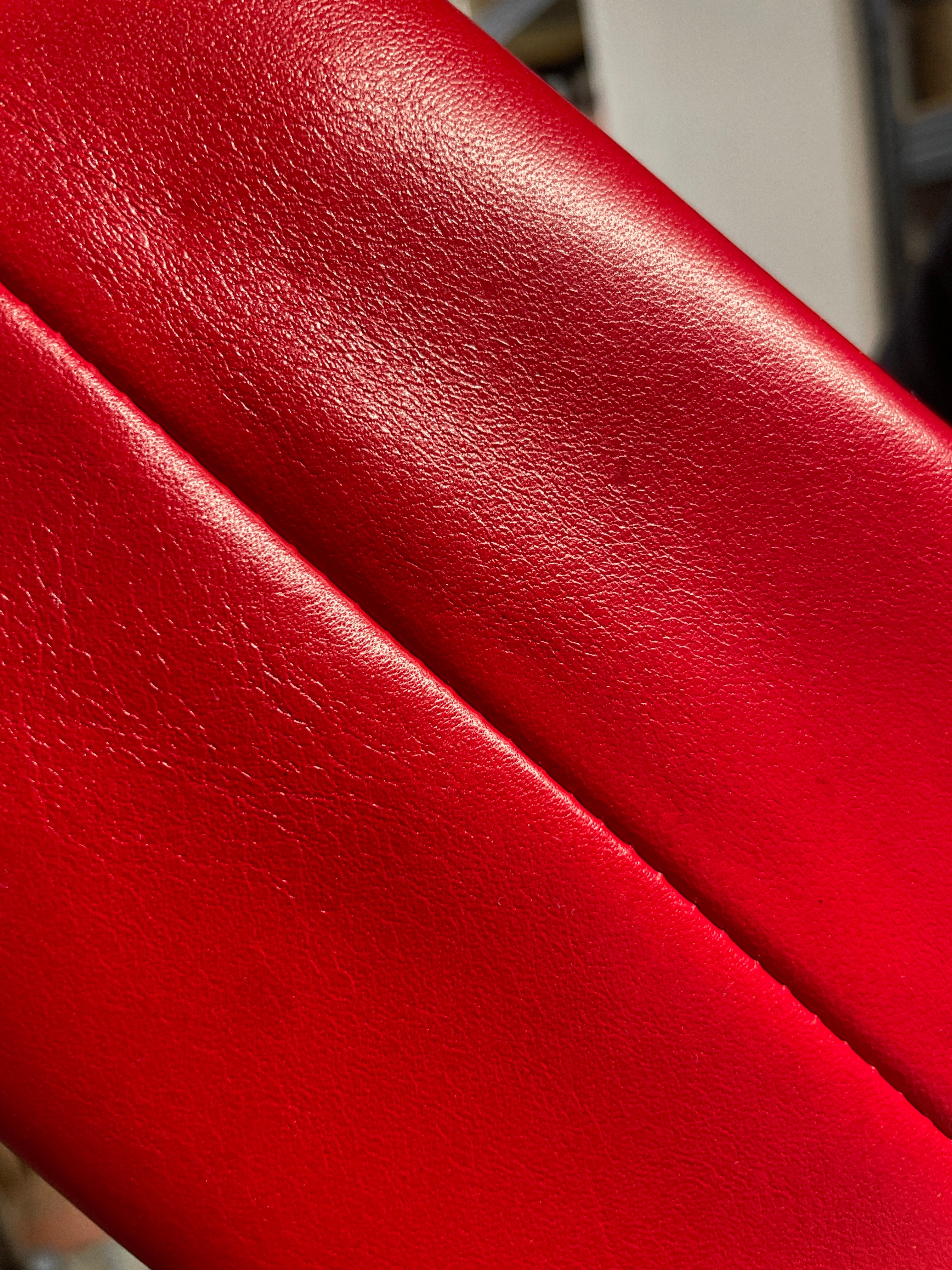 BOLSOS CON HISTORIA (RUPTURA) - Lola - Bolso mediano en piel (TARA)