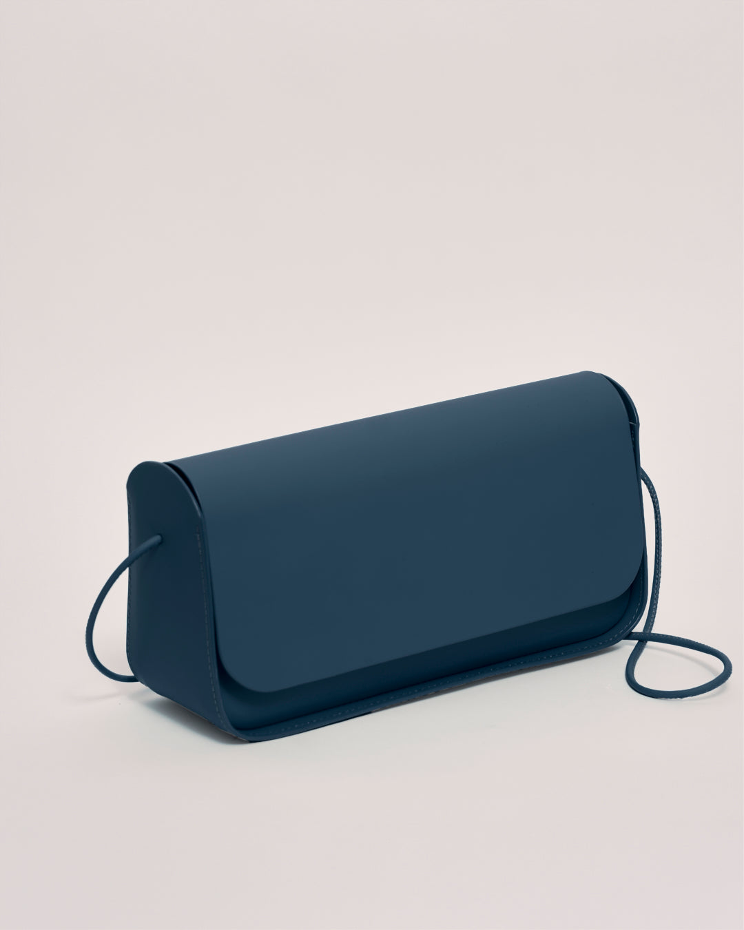 Antonina 2G - Recycled Leather Handbag