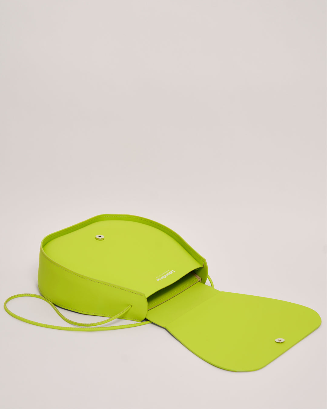 Dona Rafaela 2G - Recycled Leather Handbag
