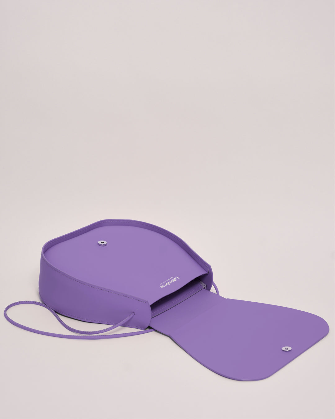 Dona Rafaela 2G - Recycled Leather Handbag