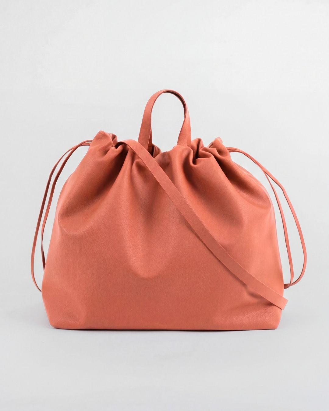 DOÑA ÁNGELA - Bolso Bombonera Piel SS26