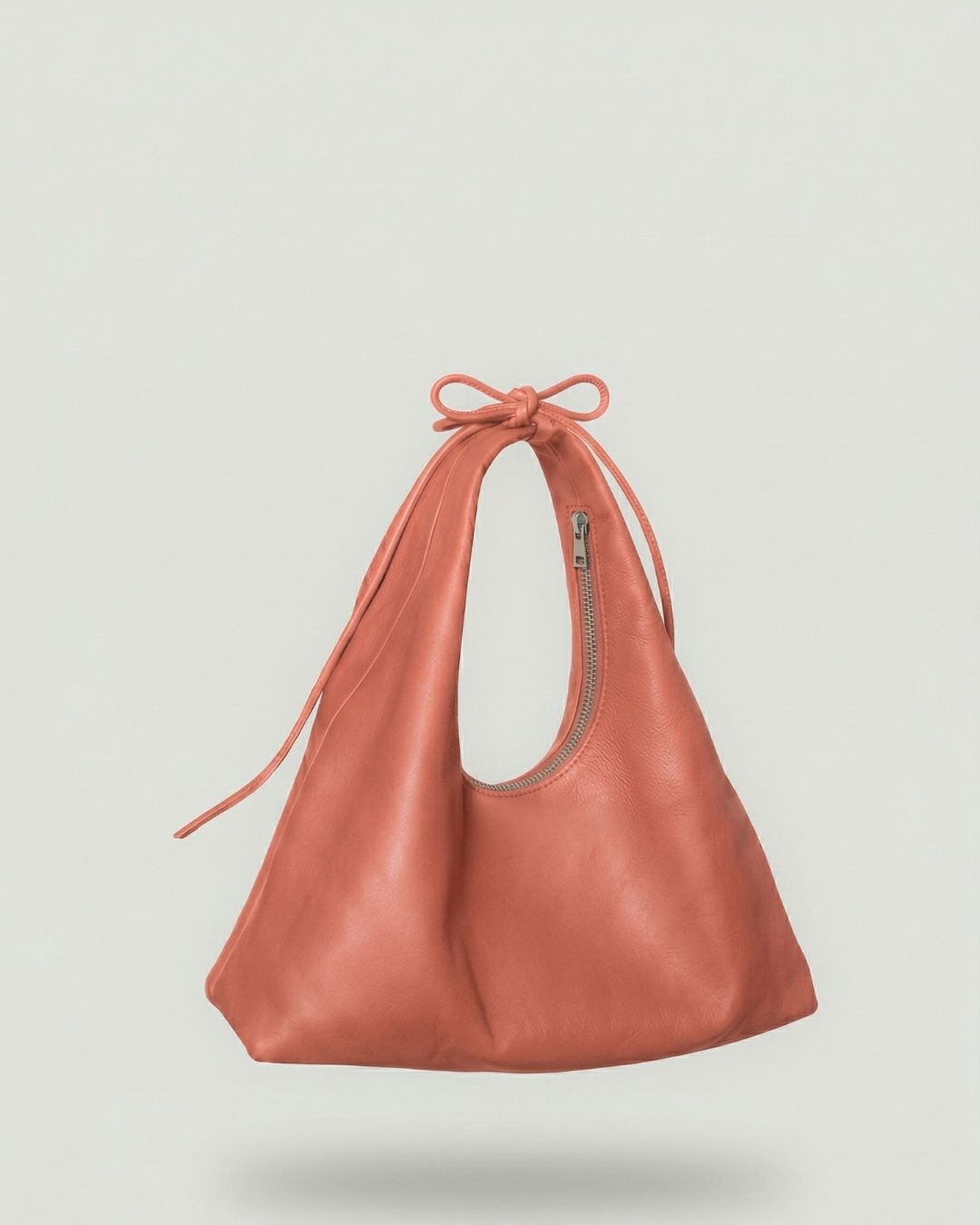 Lola - Medium leather handbag