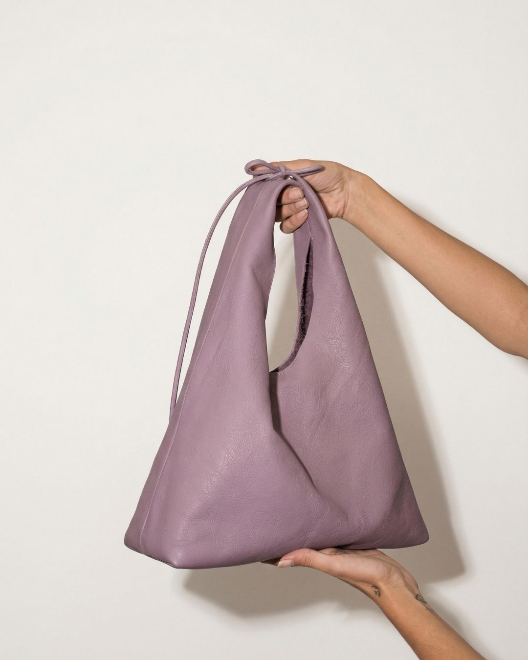 Loles - Medium leather handbag