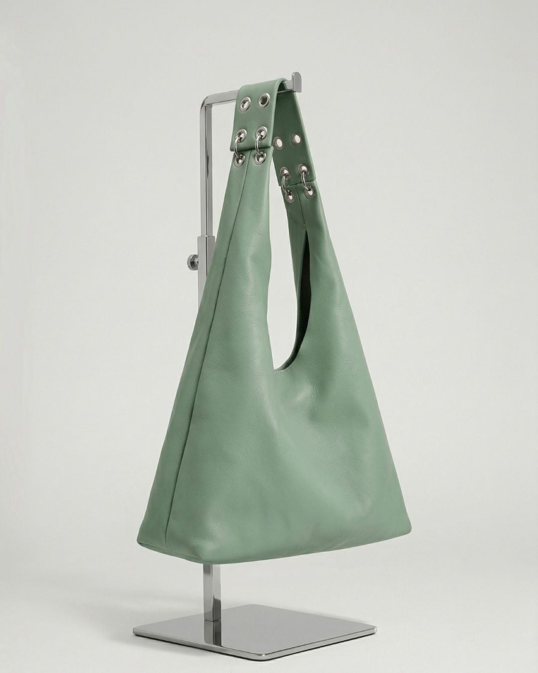 Loles - Medium leather handbag