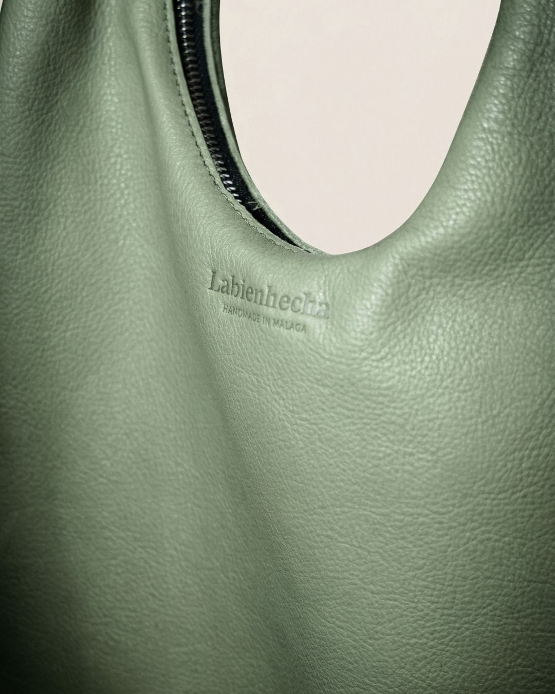 Doña Lola - XL large leather handbag