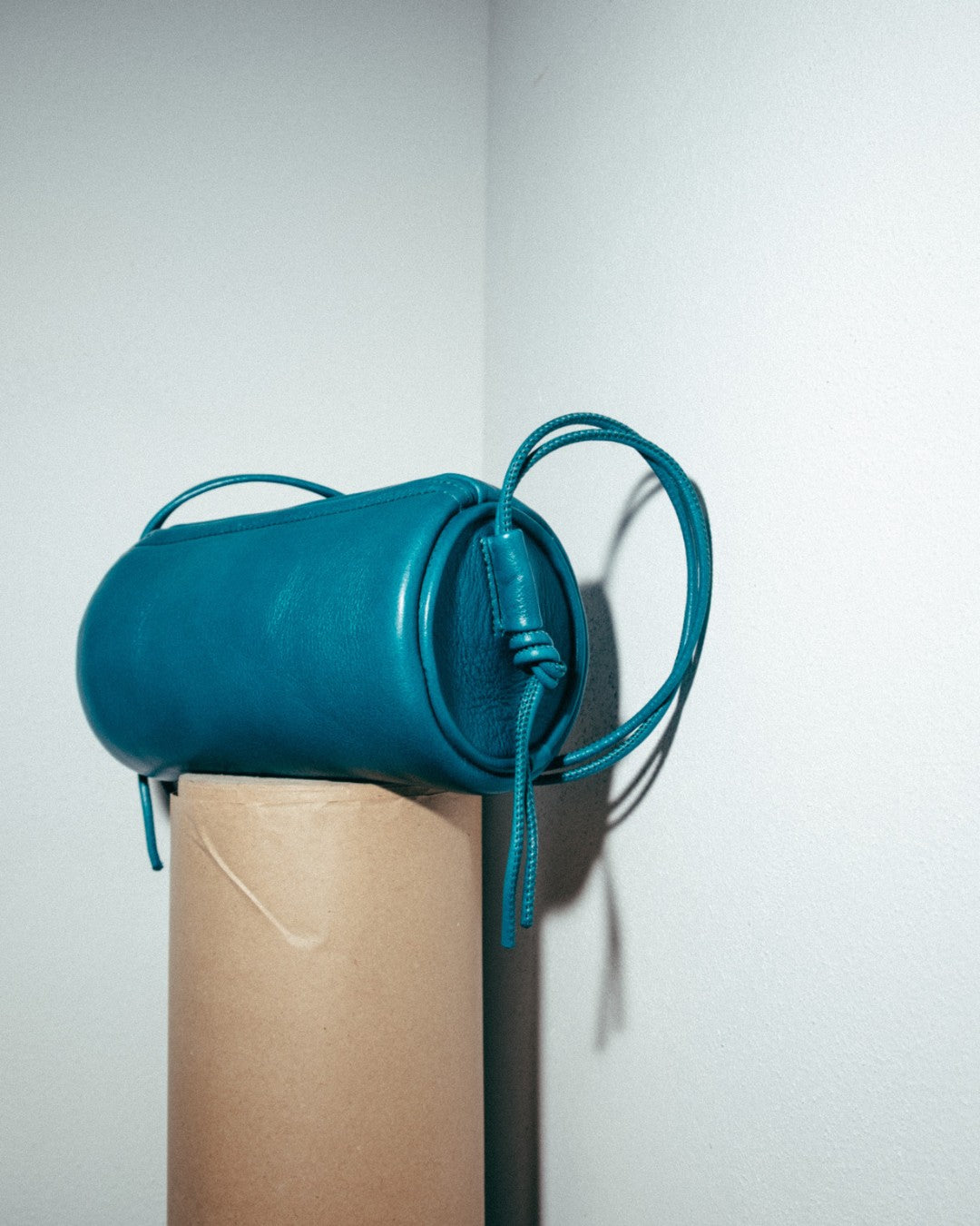ALMA - Leather Tube Bag