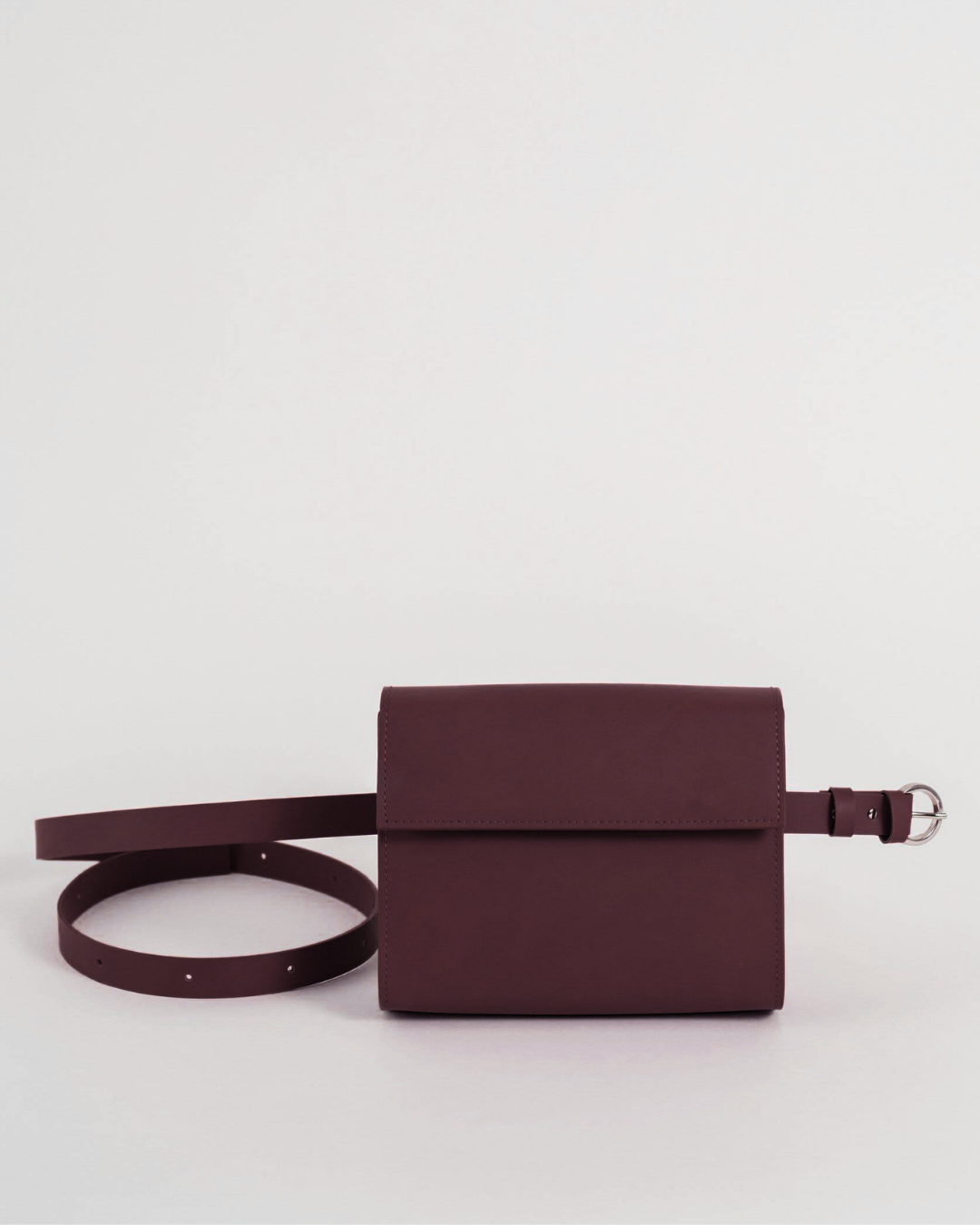 Toñi Edición Especial 6 ANIVERSARIO - Bolso Riñonera con cinturón en Piel