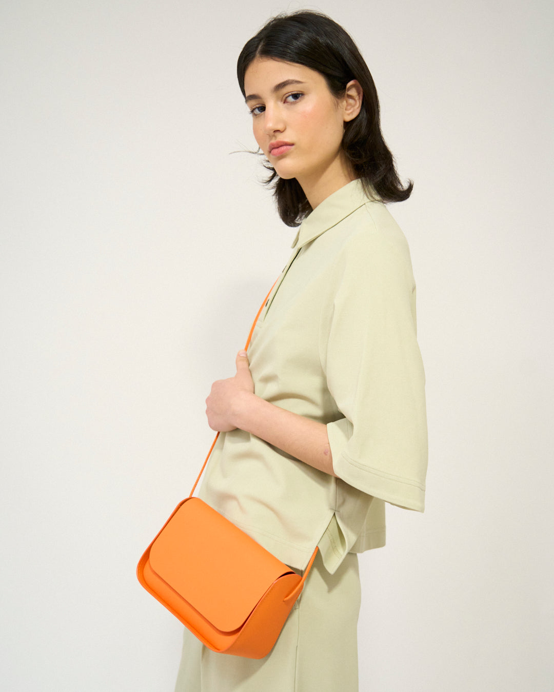 Nina 2G - Recycled Leather Handbag