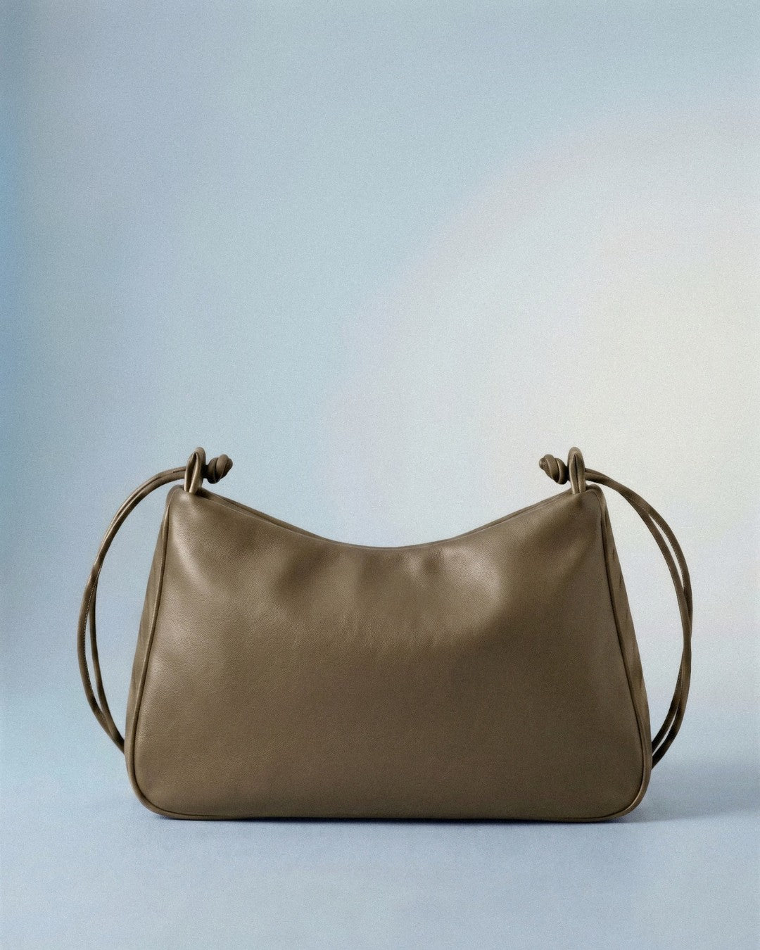 Loli - Bolso mediano en piel con cordón