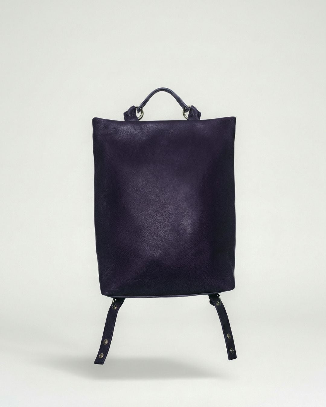Mª Dolores - Mochila grande en piel