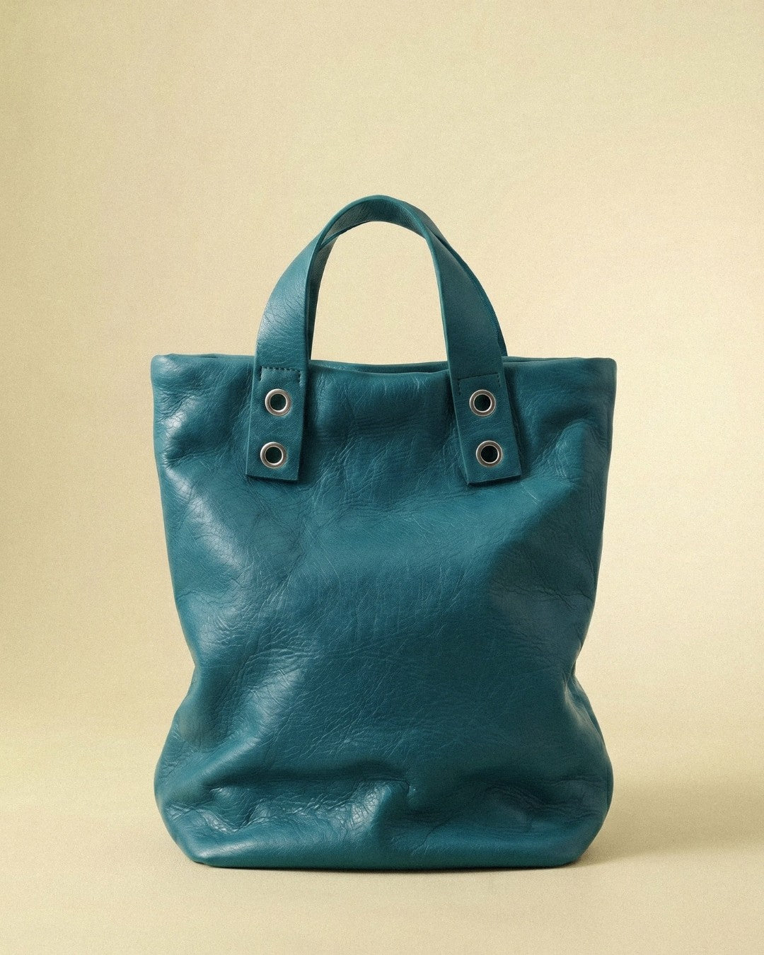 Dolores - Mochila mediana en piel