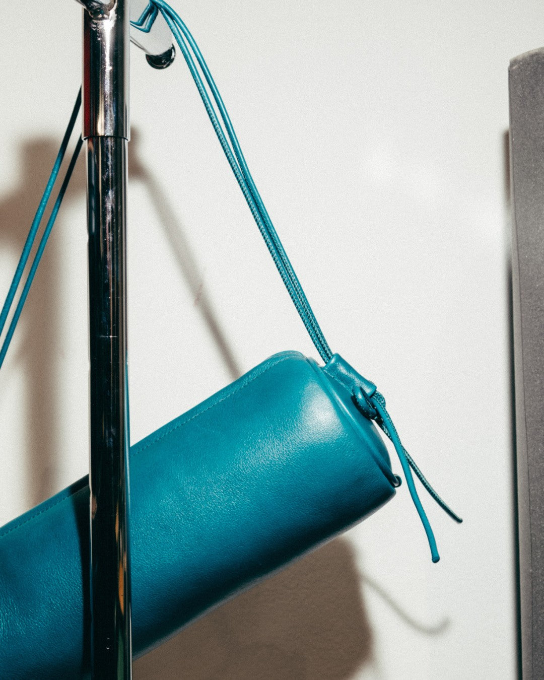ALMA - Leather Tube Bag