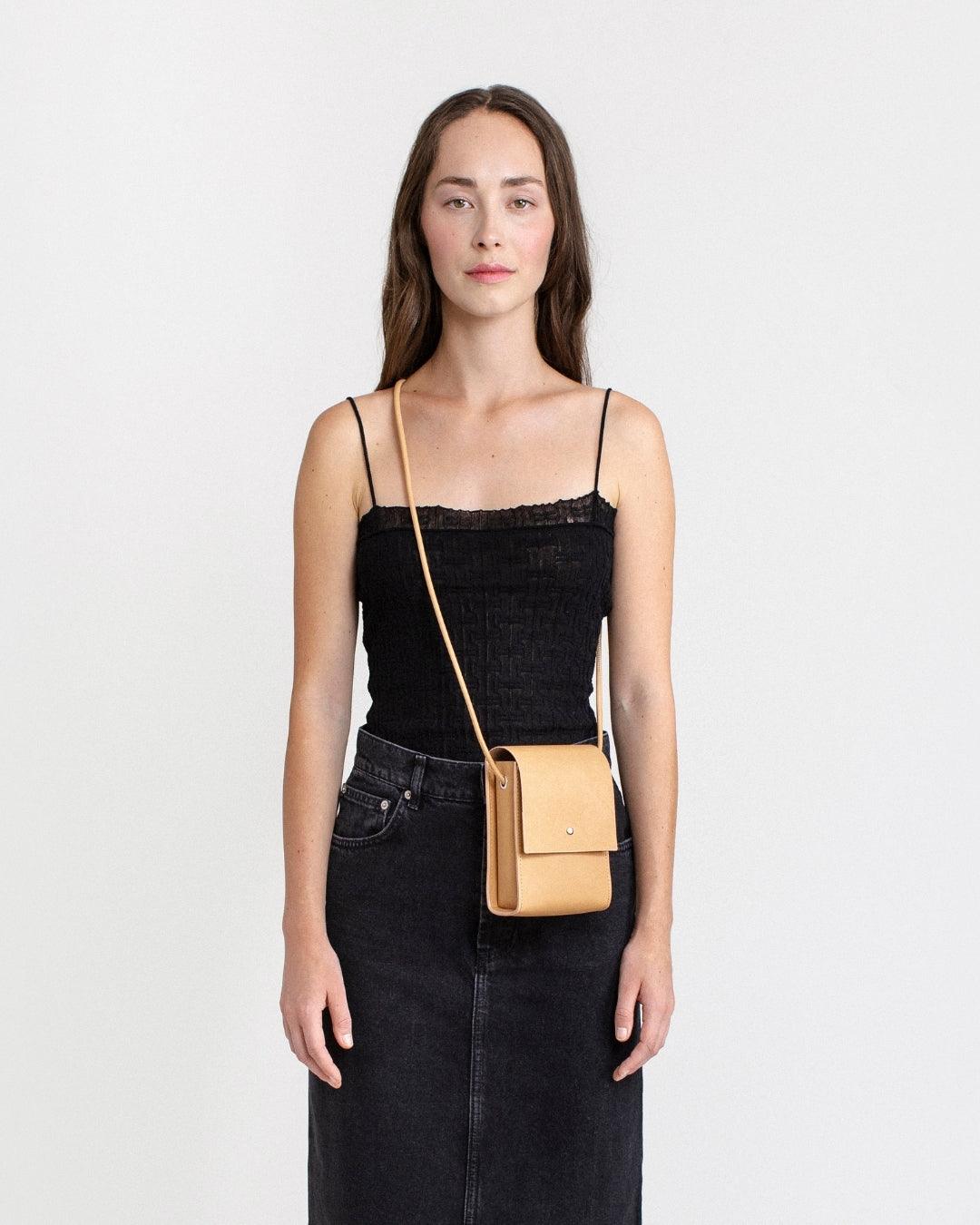 Carmelita - Bolso Cuero Reciclado
