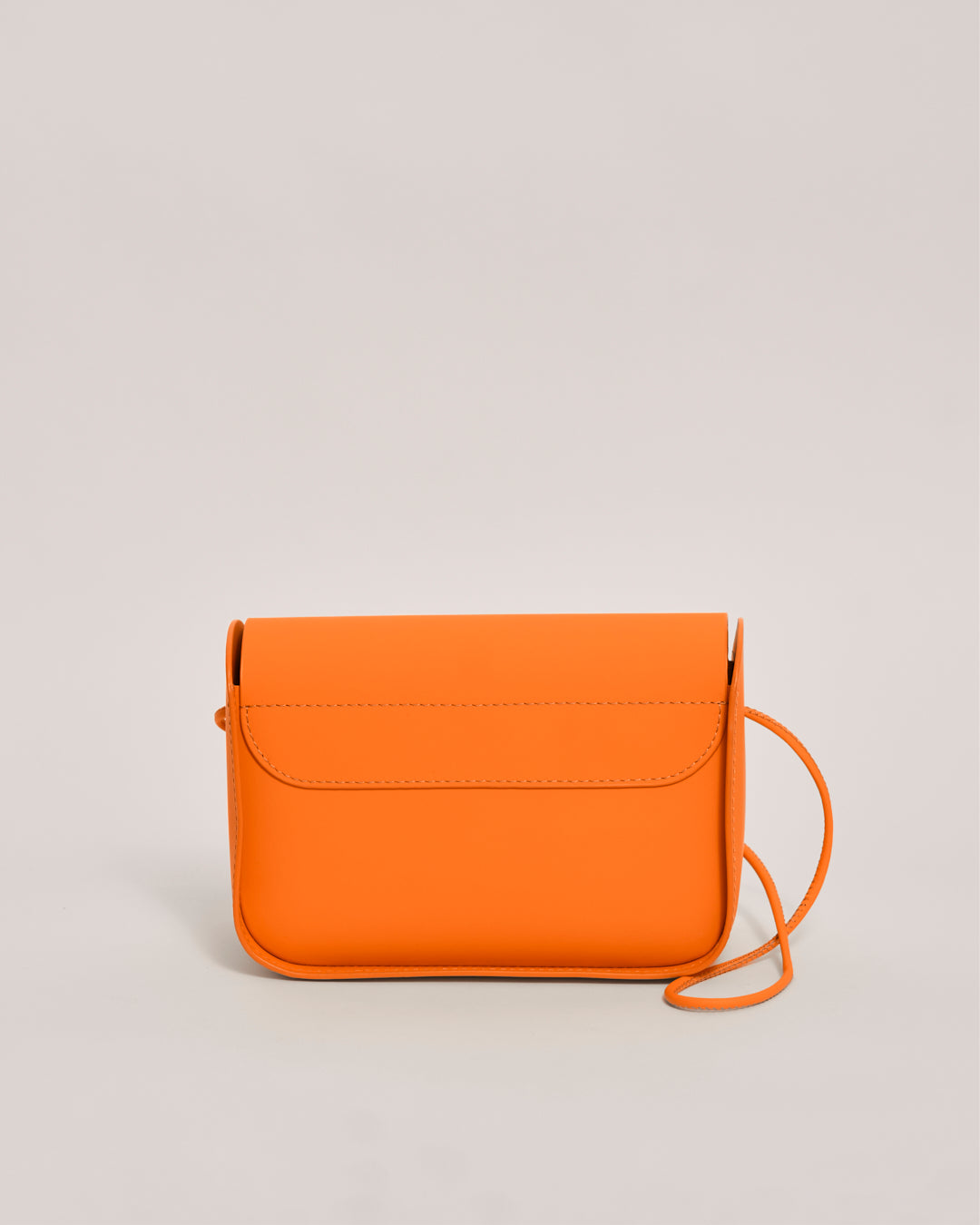 Nina 2G - Recycled Leather Handbag