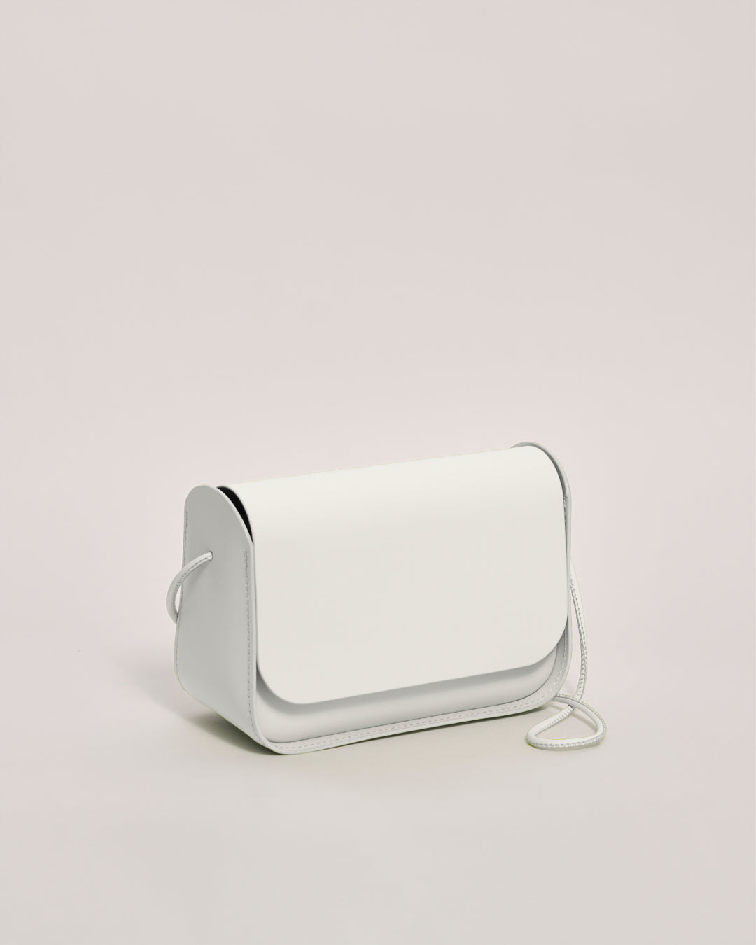 Nina 2G - Recycled Leather Handbag