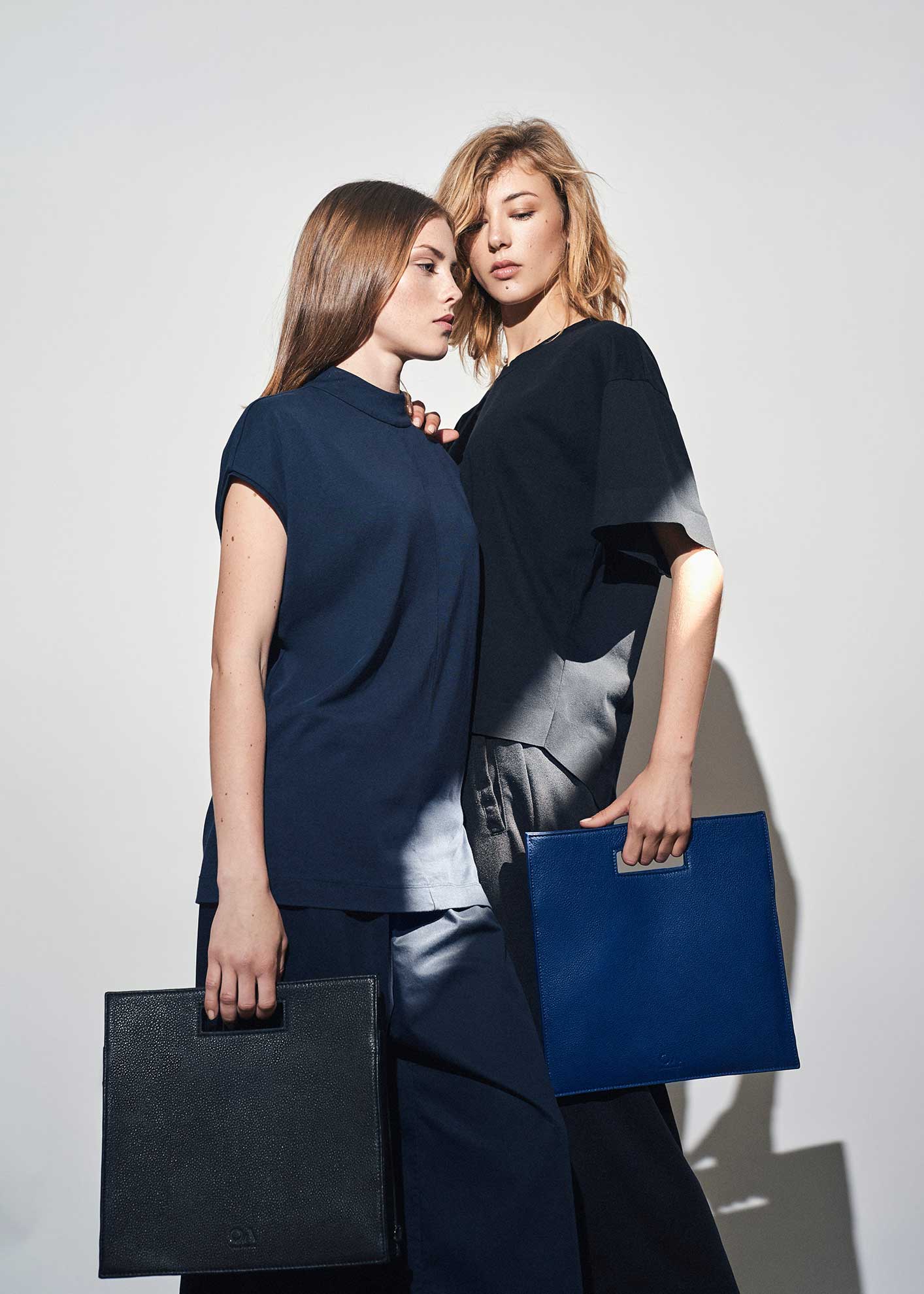 Bolso Cuadrado Piel - IRENE X OA