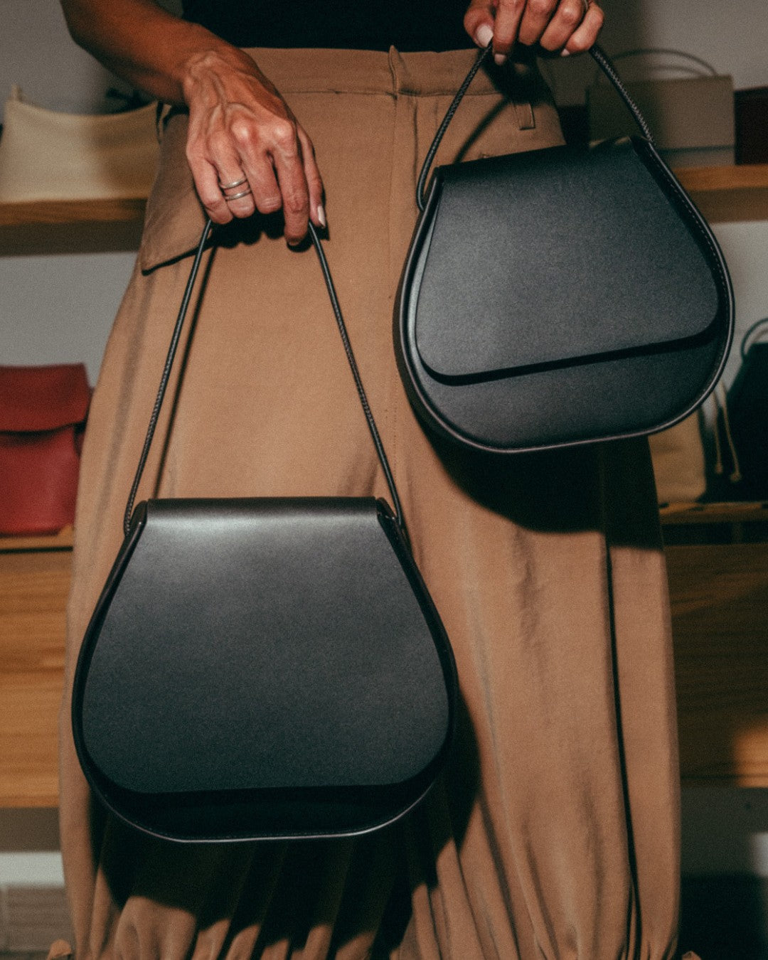 DOÑA RAFAELA - Leather Handbag