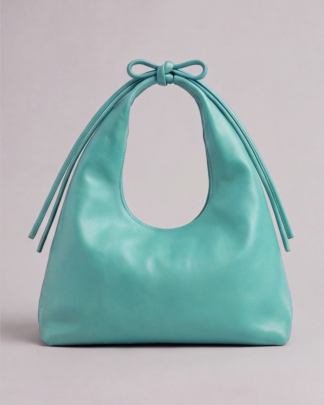 Lola - Bolso mediano en piel aguamarina — Labienhecha