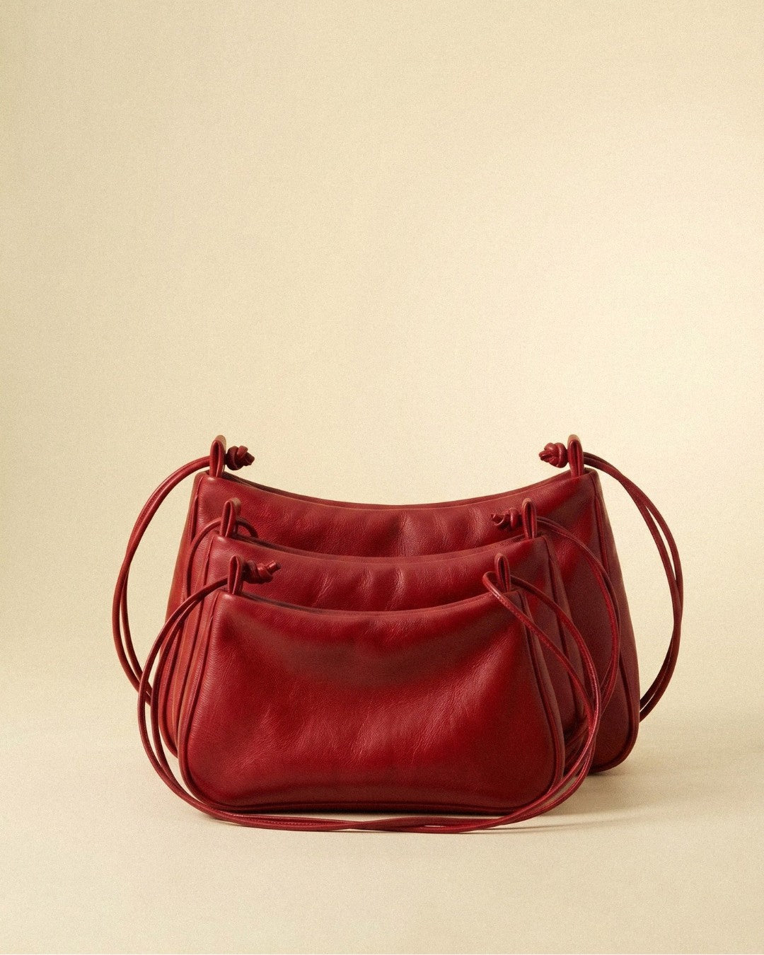 MariLoli - Bolso grande en piel con cordón