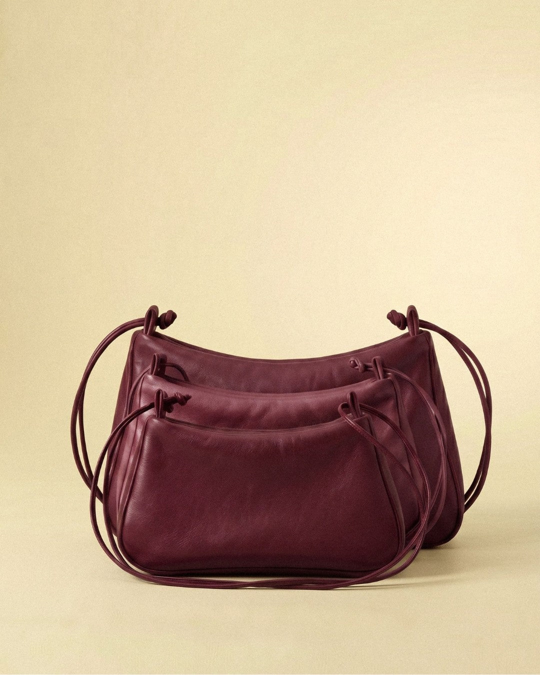 MariLoli - Bolso grande en piel con cordón