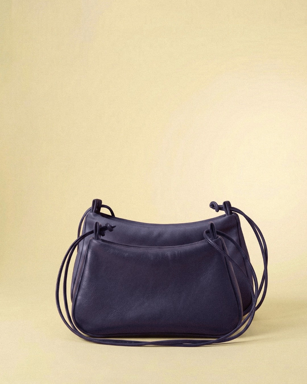 Lolita - Bolso piel con cordón