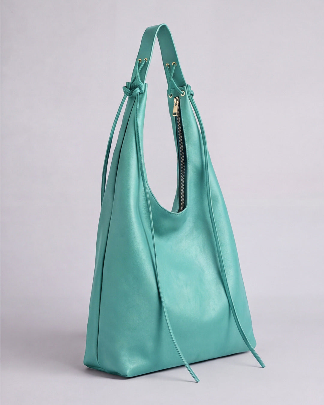 MariLoles - Bolso grande XL en piel aguamarina — Labienhecha