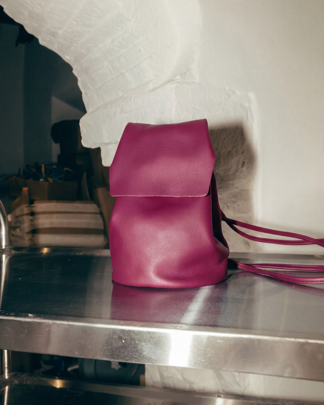 IRENE · LA BEBÉ · Mini mochila en piel Frambuesa Hidro · Labienhecha
