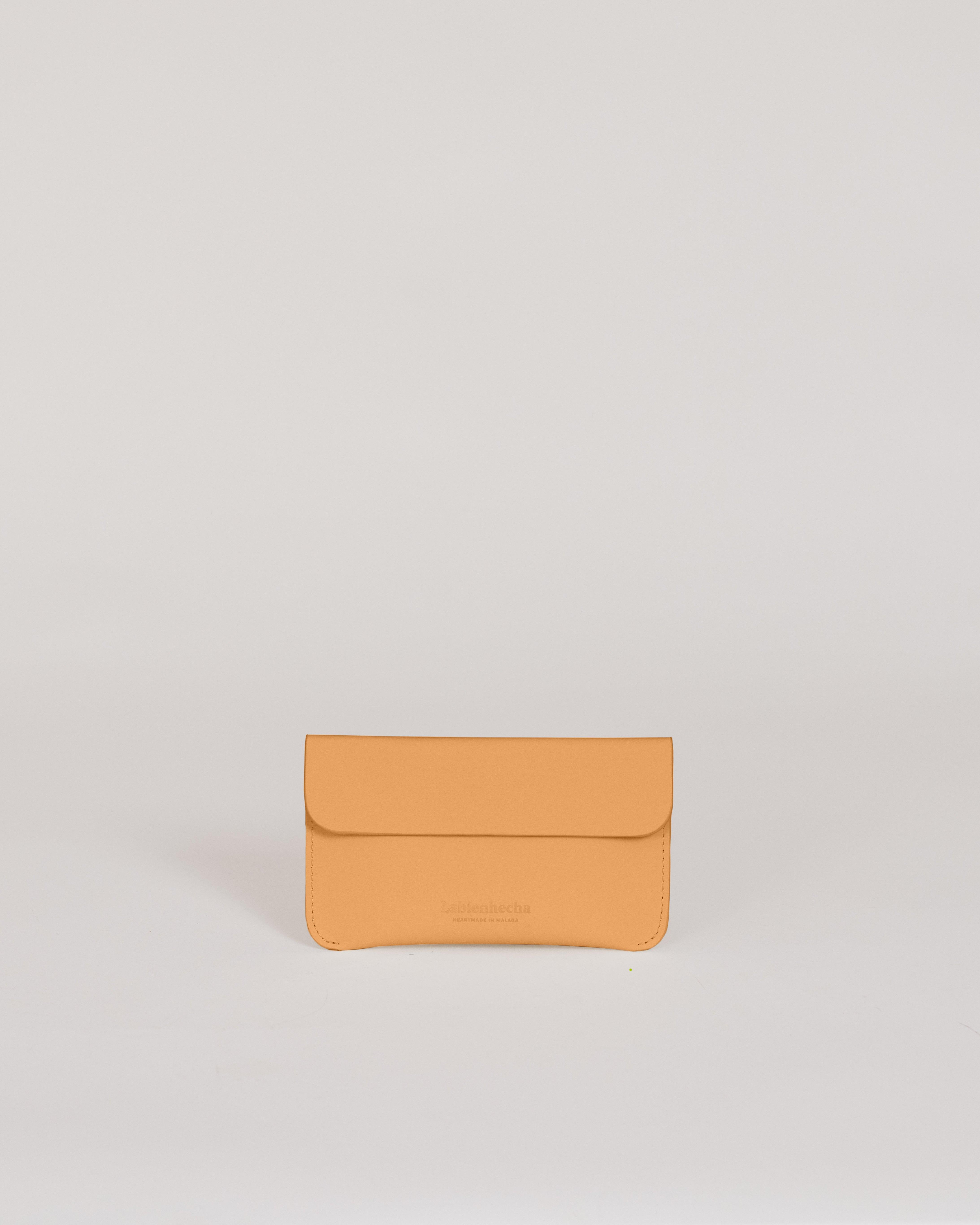 Nina 2G - Recycled Leather Handbag