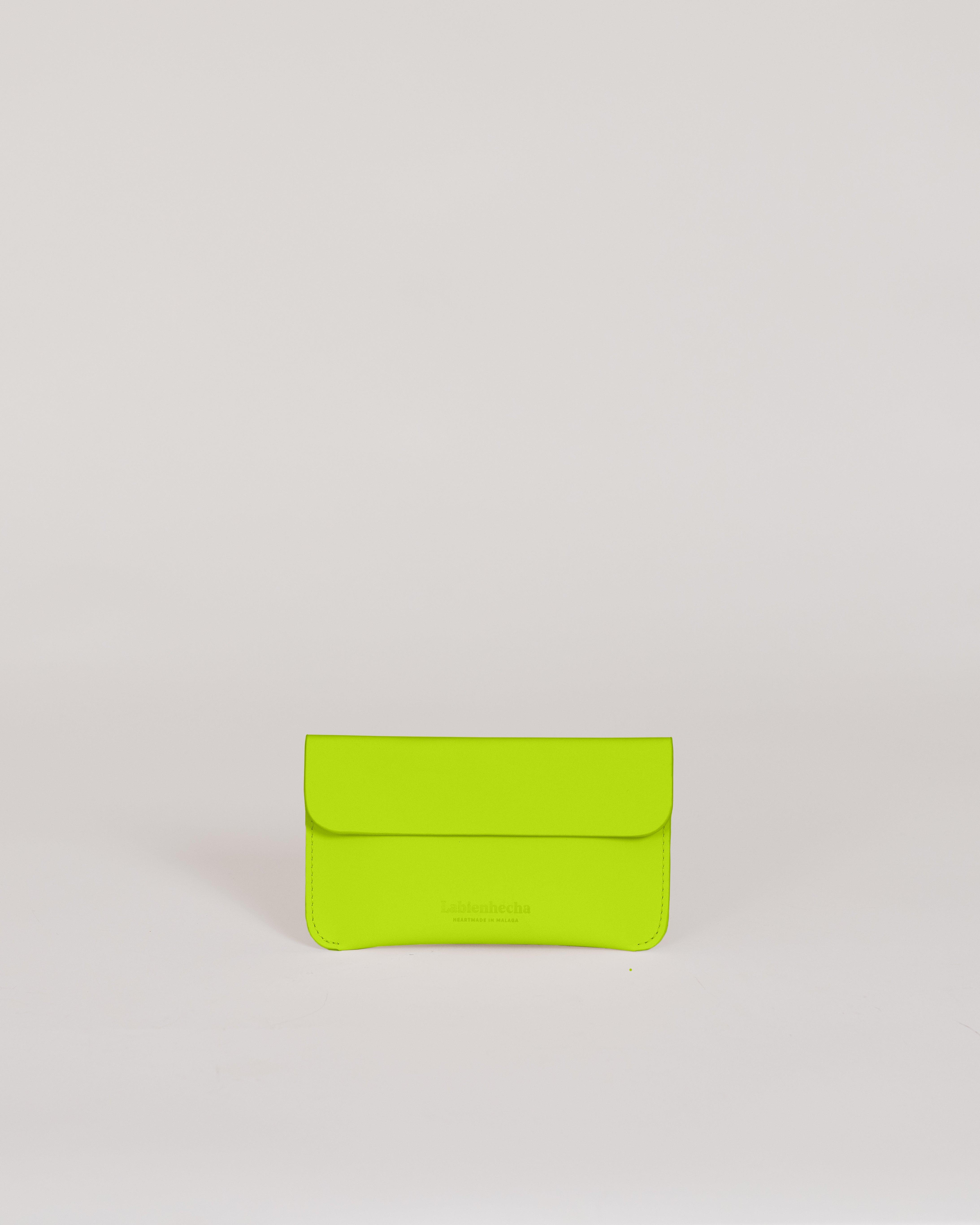 Nina 2G - Recycled Leather Handbag