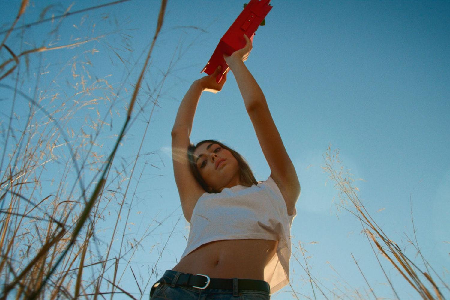 CONOCE LA HISTORIA: TE PRESENTAMOS NUESTRO PRIMER FASHION FILM DIRIGIDO POR MARÍA NIETO - Labienhecha