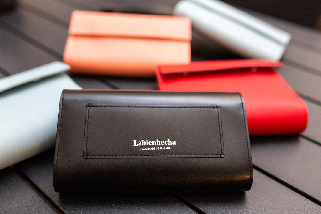 DEEDIVINE SKIRTS - Labienhecha