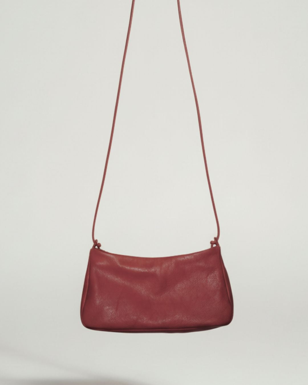 BOLSOS CON HISTORIA (RUPTURA) - Loli - Bolso mediano en piel con cordón (TARA)