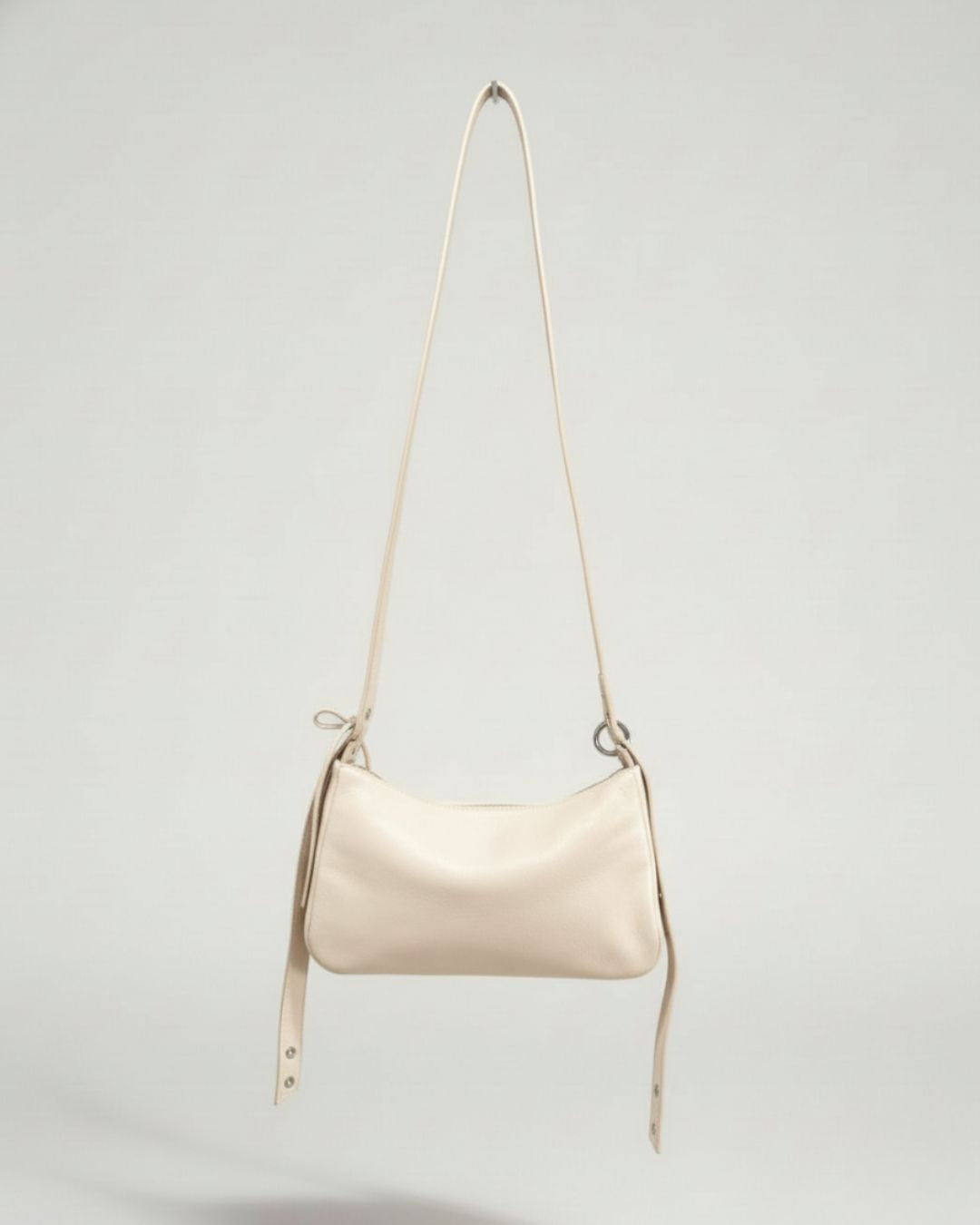 MariLoli - Bolso grande en piel con correa y mosquetones multiposición