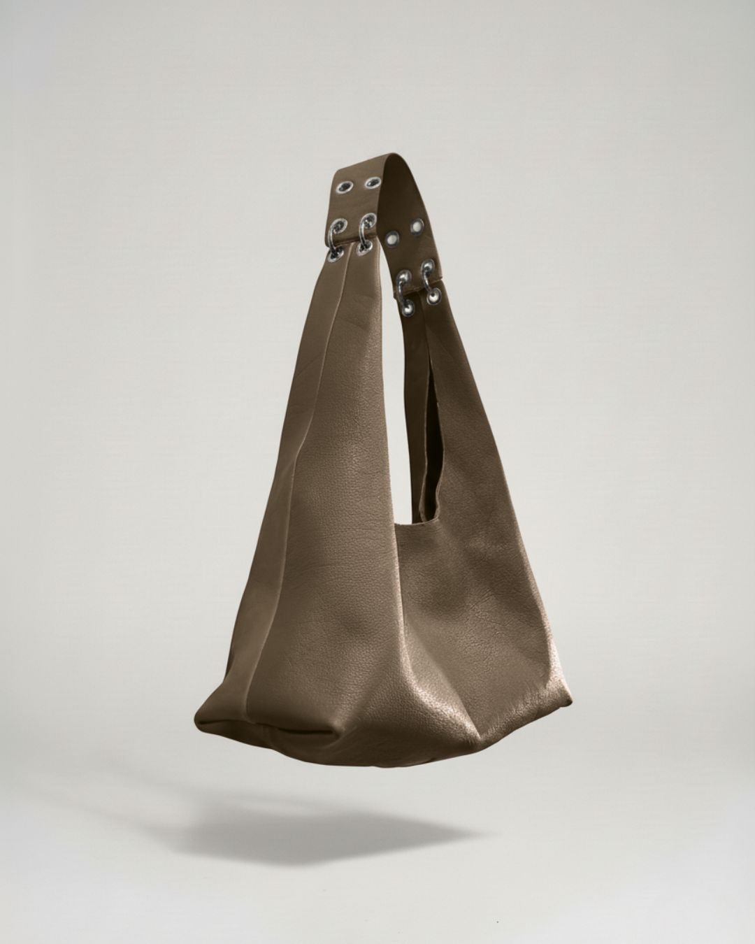 Lola - Bolso mediano en piel