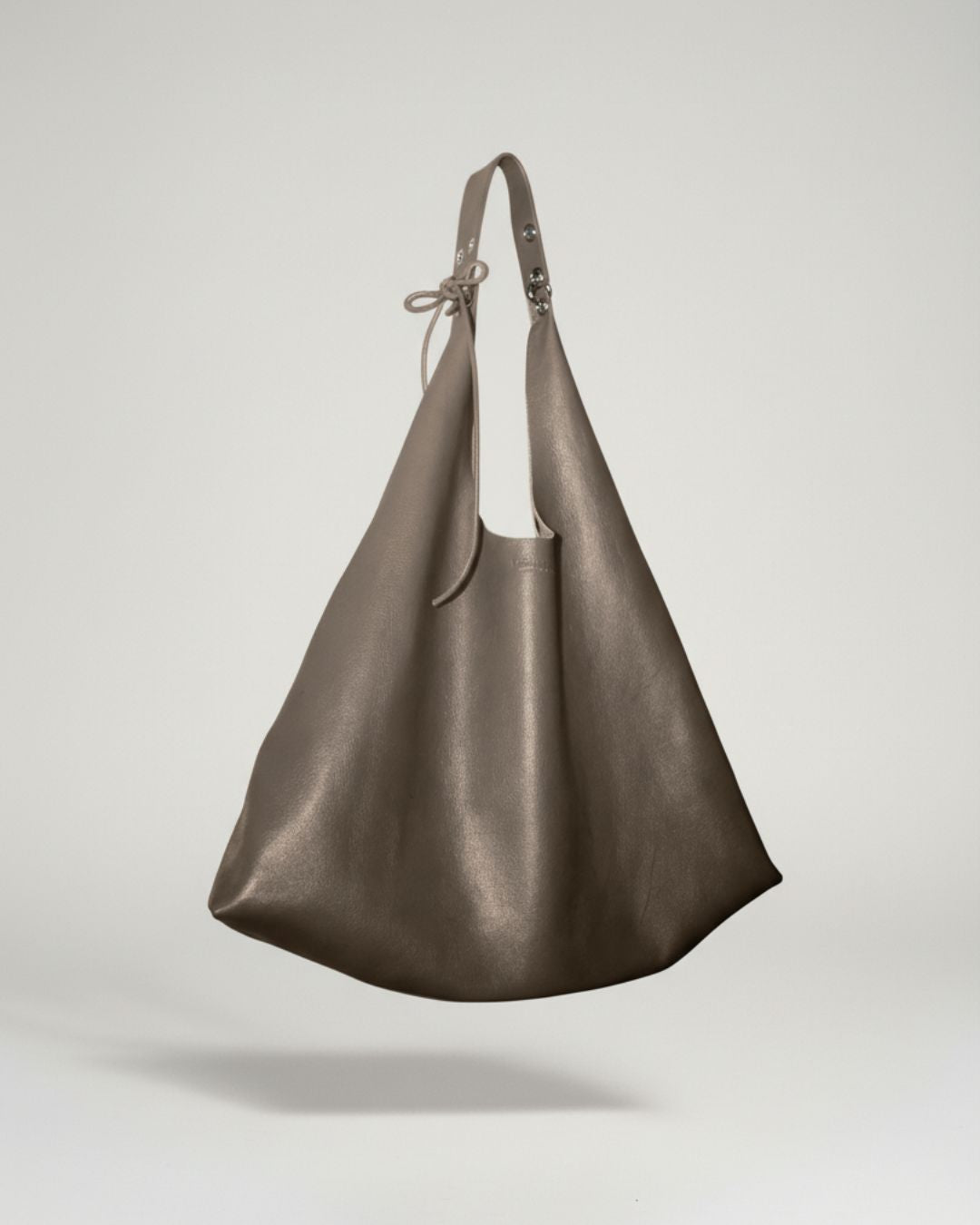 Doña Lola - Bolso grande XL en piel