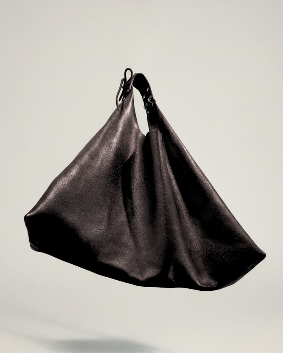 Doña Lola - XL large leather handbag