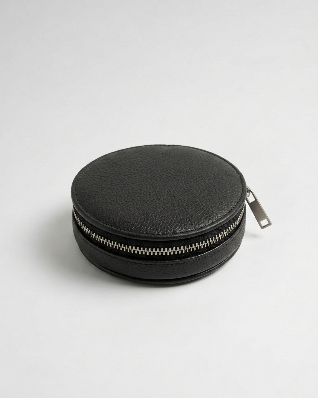 ALMITA - Leather accessory