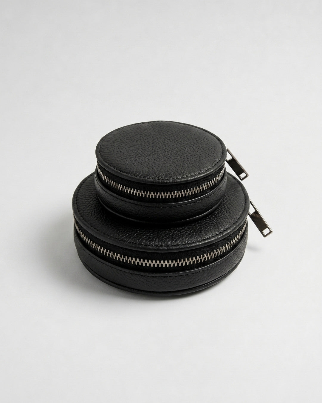 ALMITA - Leather accessory