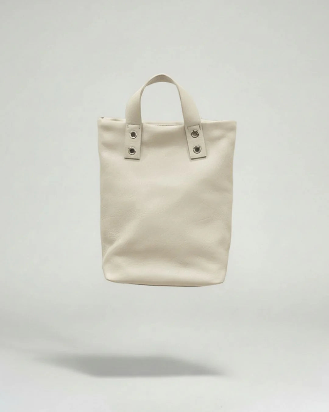 Mª Dolores - Mochila grande en piel