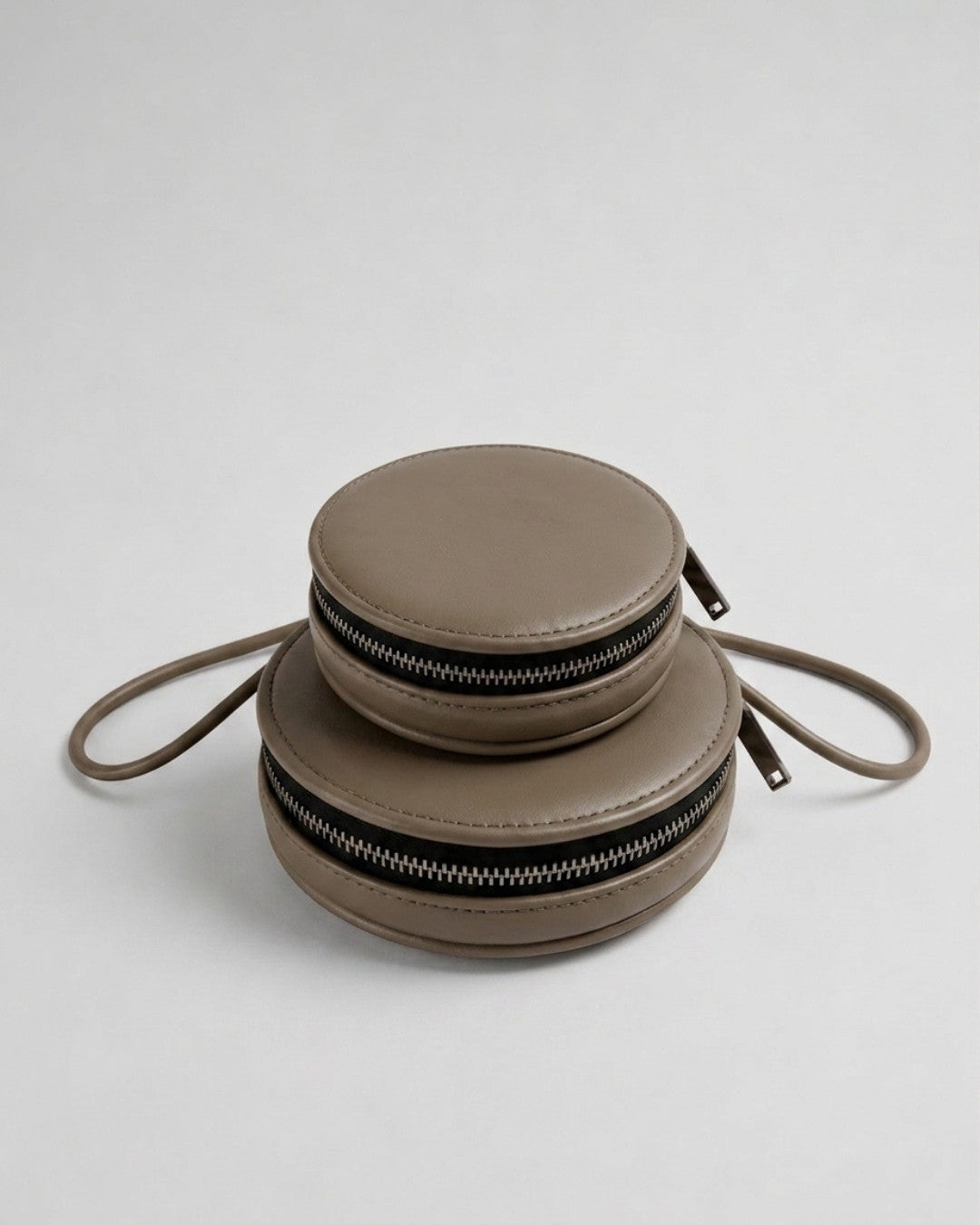 ALMITA - Leather accessory