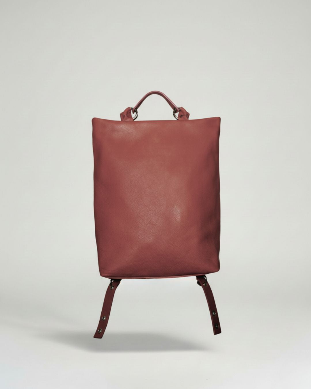 Mª Dolores - Mochila grande en piel