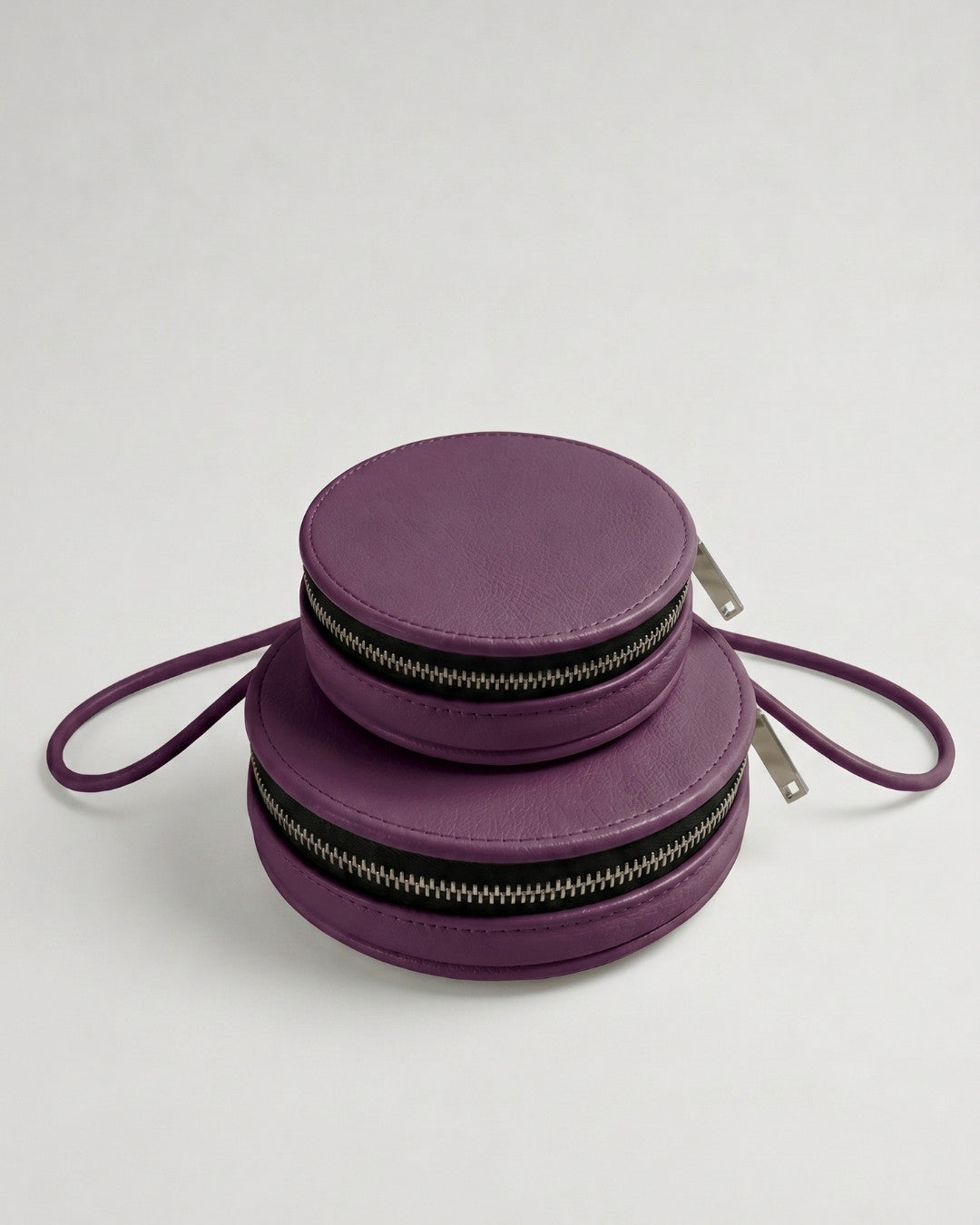 ALMITA - Leather accessory