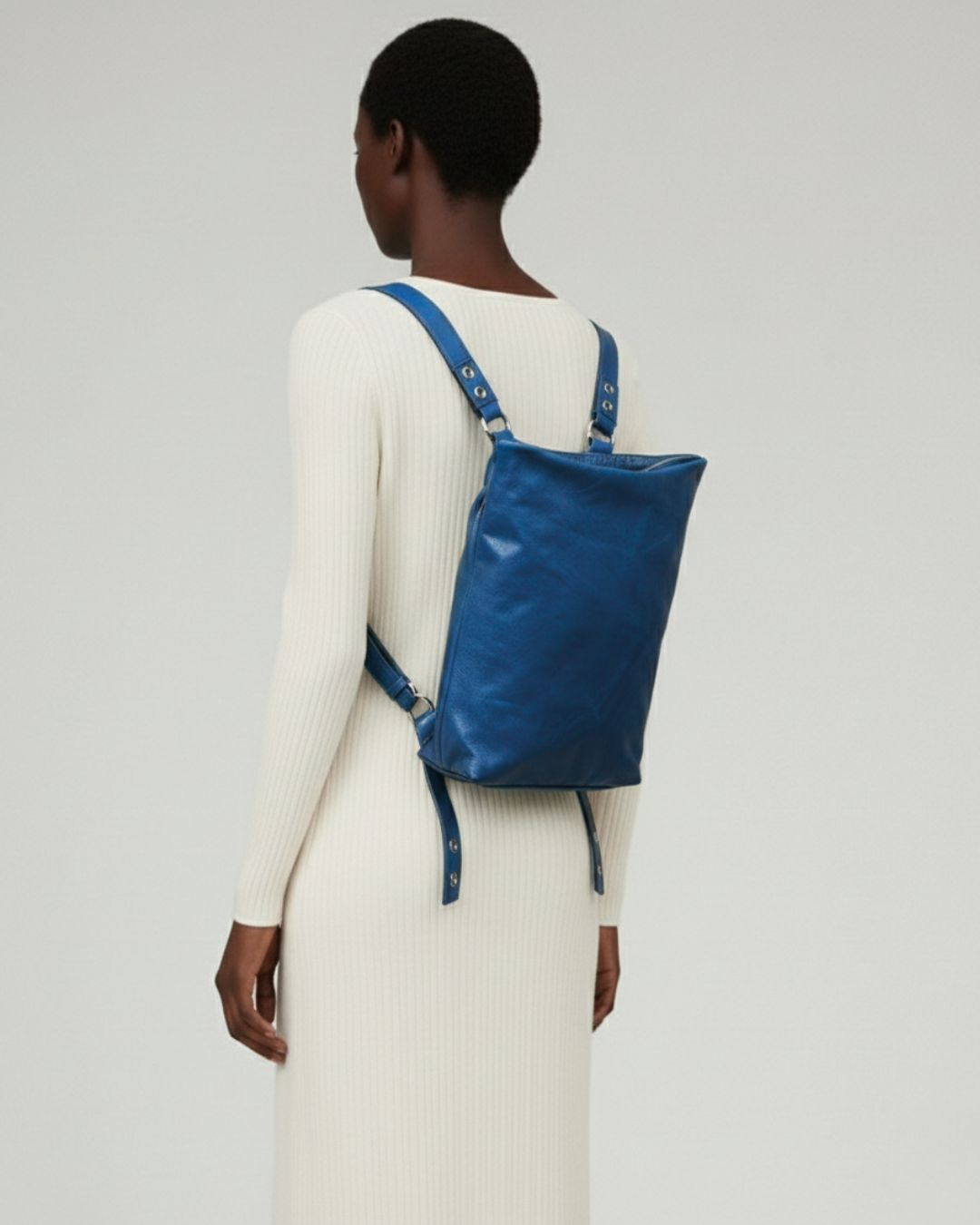 Dolores - Mochila mediana en piel