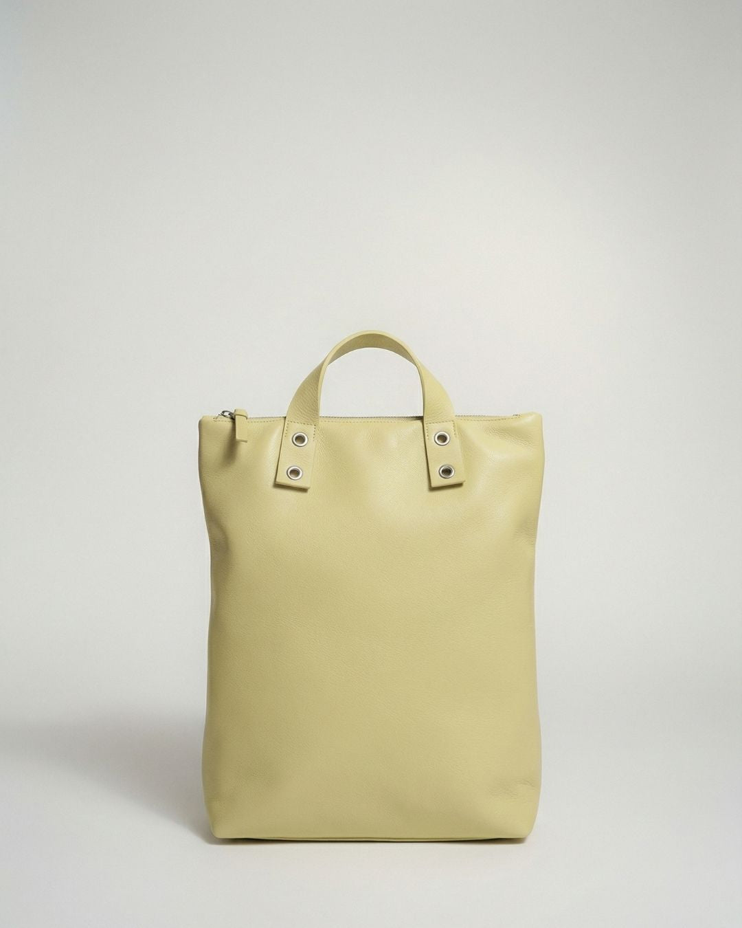 Mª Dolores - Large backpack in leather