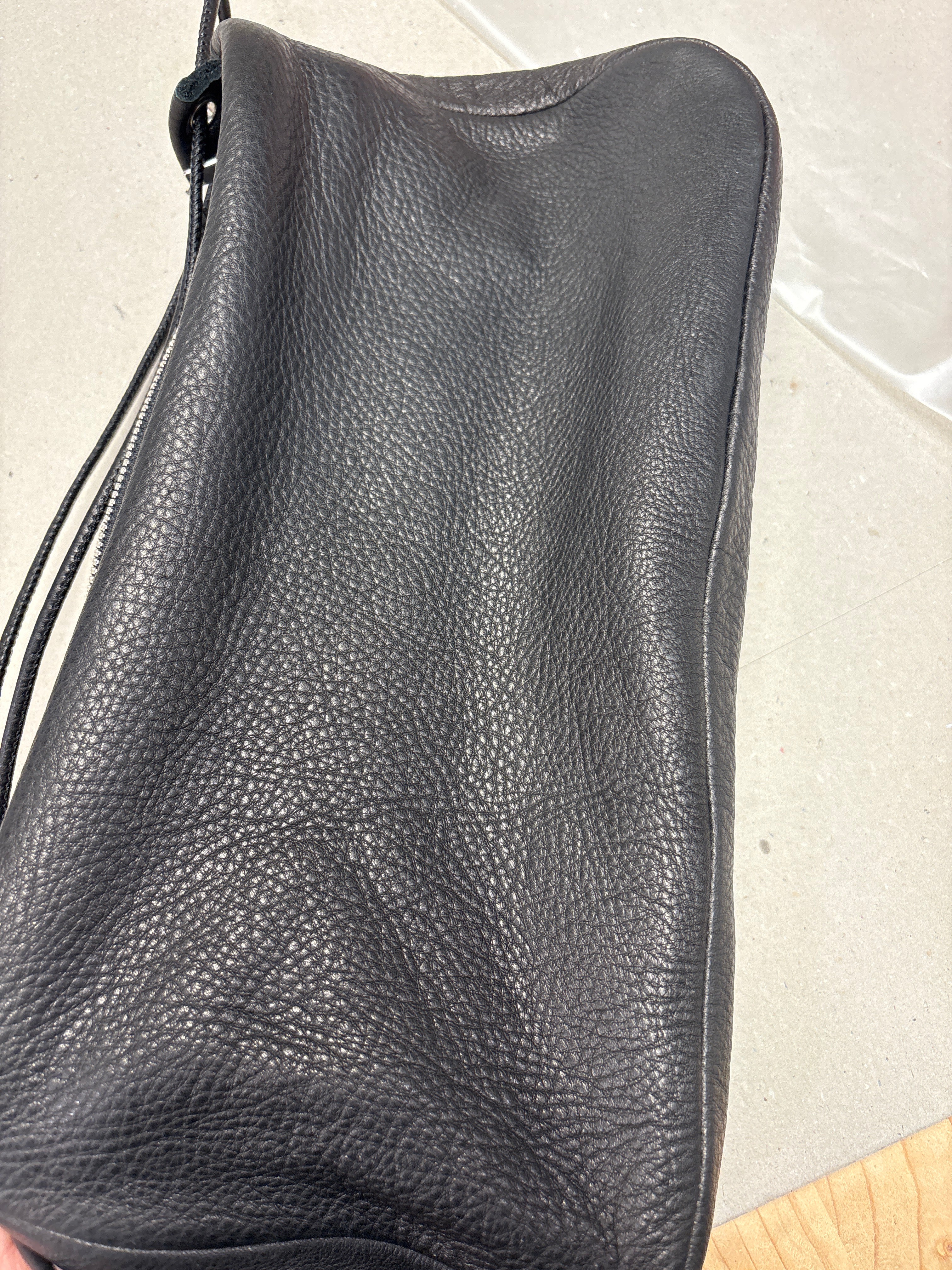 BOLSOS CON HISTORIA (RUPTURA) - MariLoli - Bolso grande en piel con cordón (TARA)