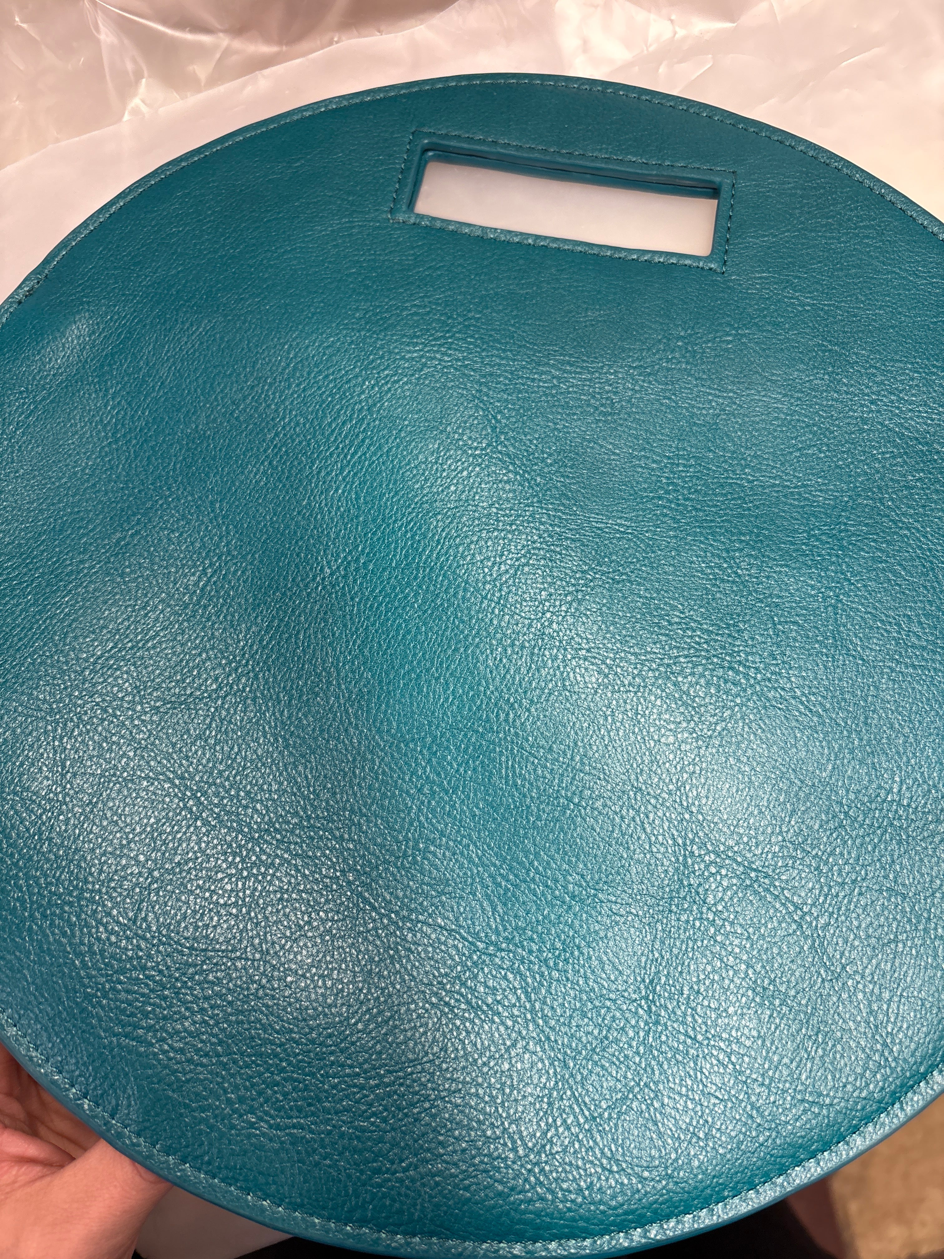 BOLSOS CON HISTORIA (RUPTURA) - Bolso Círculo Piel TARA - IRENE X OA
