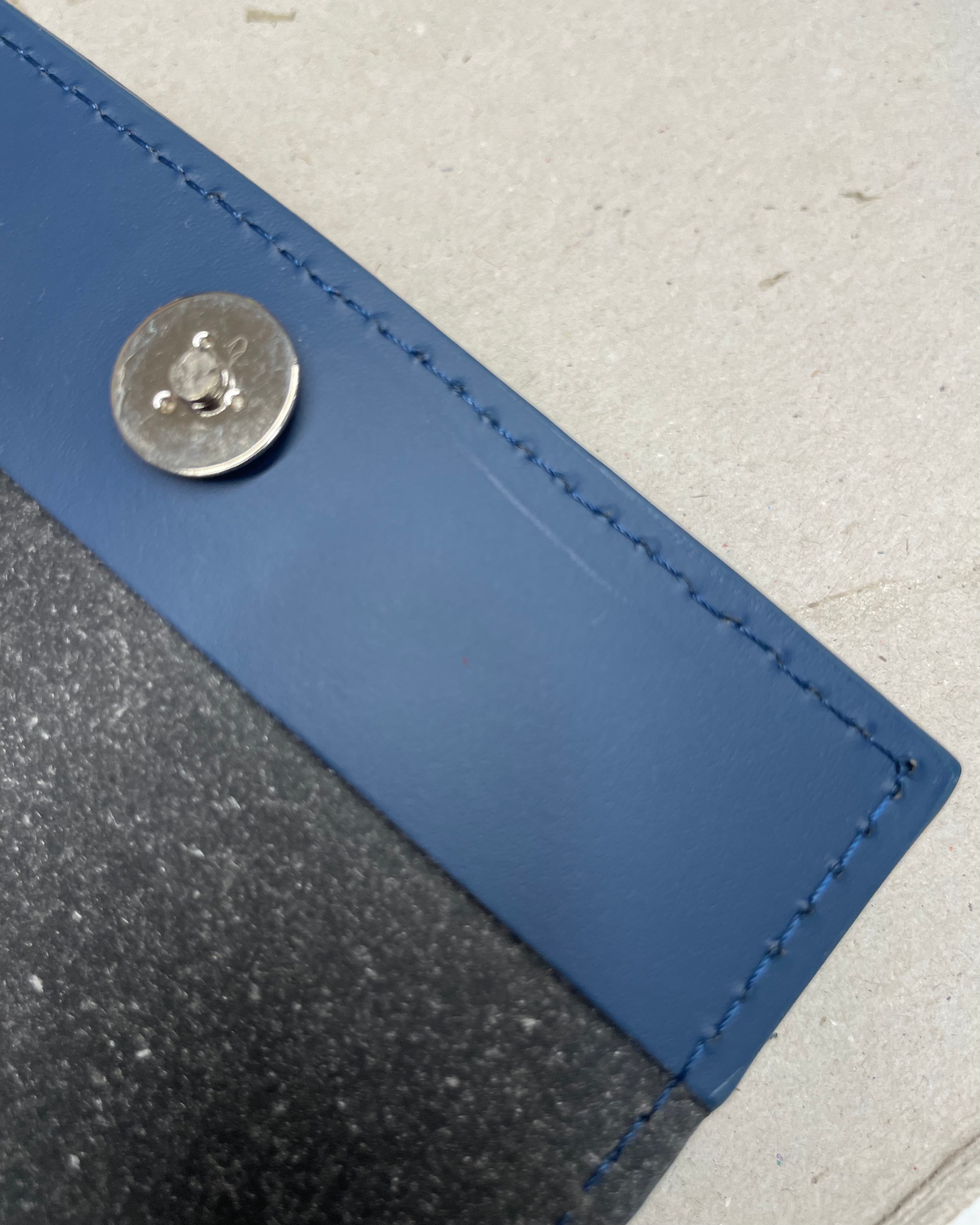 BOLSOS CON HISTORIA (RUPTURA) - Paca Navy (60 - 63)